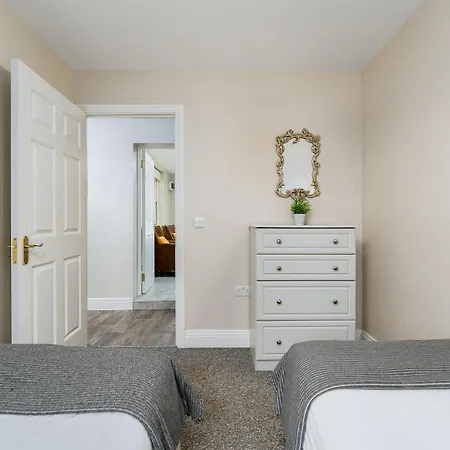 Cosy Ashbourne - Sleeps 4 Holiday home *